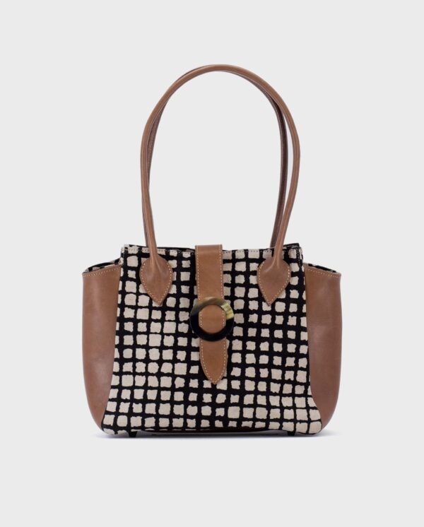 Memory — Black Grid