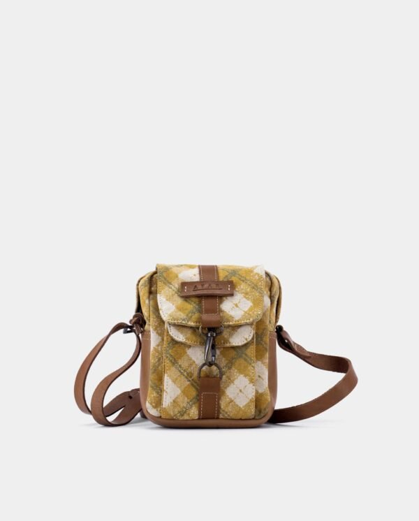 Outdoor Purse — Blurry Madras