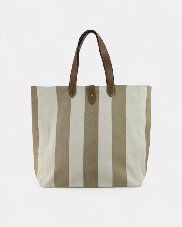 Almira Mid — Wide Line Nut