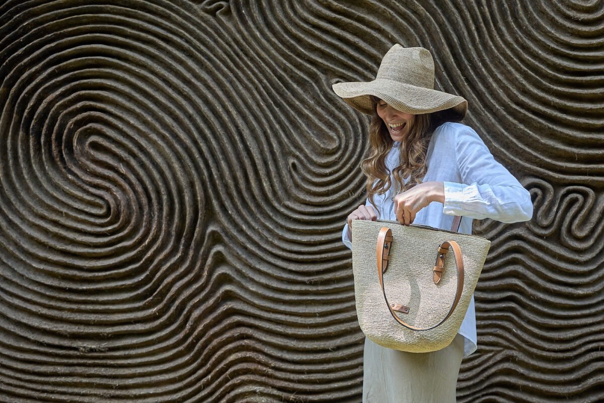 A first look at the new raffia collection