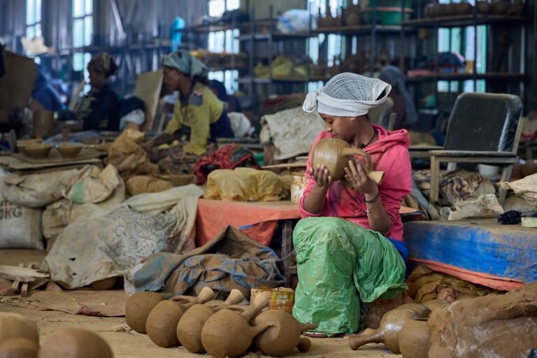 Ensira Pottery Center 0000